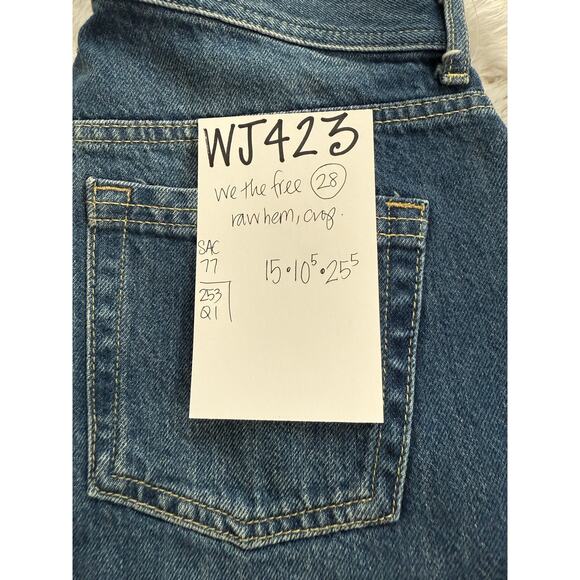 We The Free Jeans Womens 28 Maggie Mid-Rise Straight-Leg Button Fly Raw Hem - Picture 3 of 8